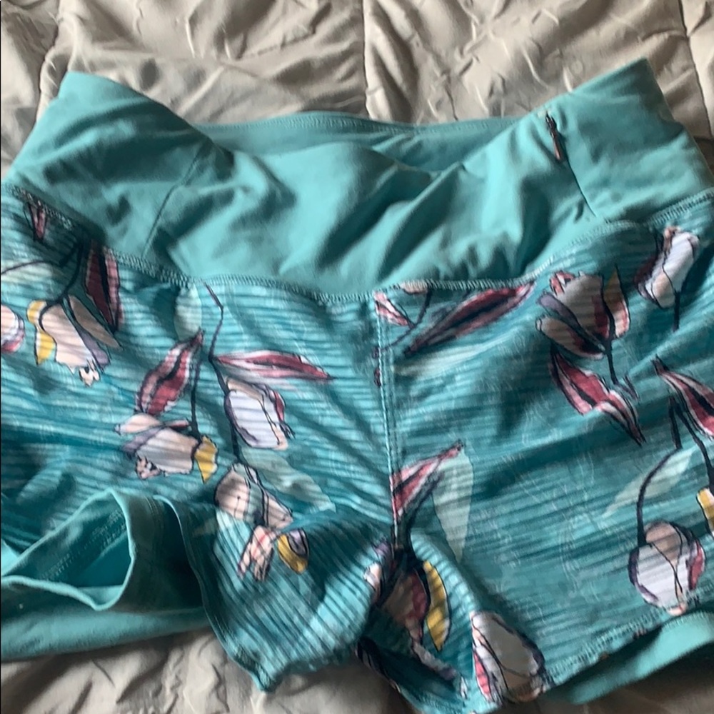 Calia By Carrie Underwood Shorts